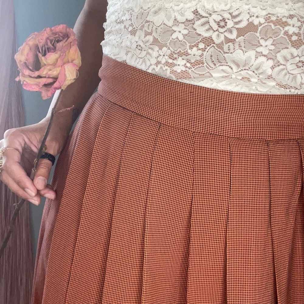 Vintage Pleated Skirt Houndstooth Burnt Orange Brown - Picture 2 of 5